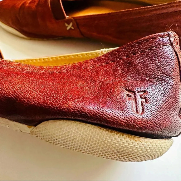 Frye Melanie Leather Slip Ons Flats - Picture 7 of 9